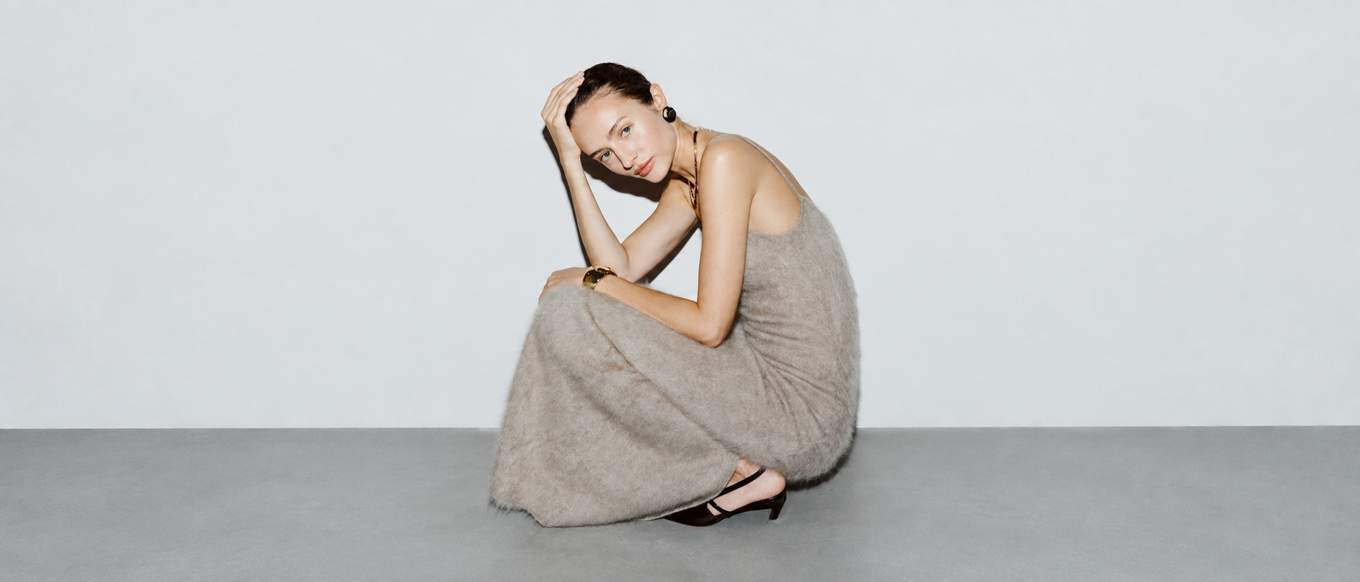 Modern womenswear shaped around everyday ease